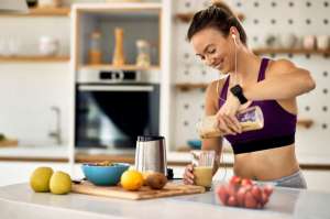 Boost Your Nutrition: The Benefits of Meal Replacement Supplements for a Busy Lifestyle