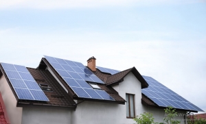 Is it Possible to Install Solar Panels on Townhouses?