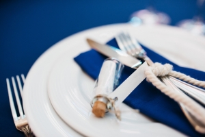 The Impact of Cutlery on Dining