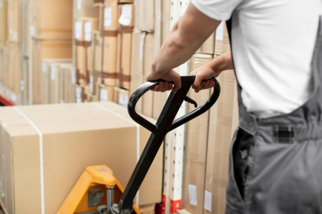 Manual Handling: Key Workplace Safety