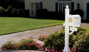 Choosing the Perfect Mailbox Style to Complement Your Home's Aesthetic